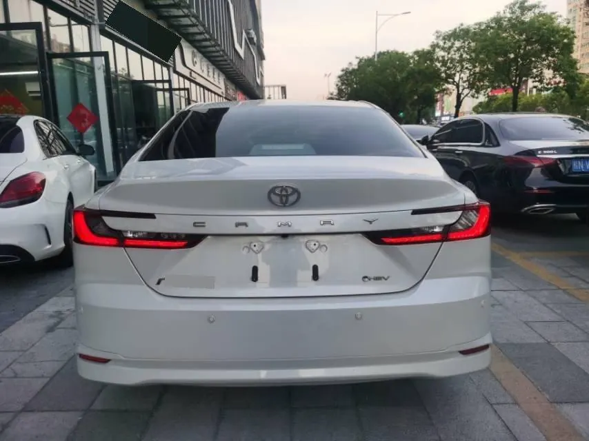 Toyota 2026 Camry 2.0GVP Stepless Deluxe Edition Automatic Transmission 4