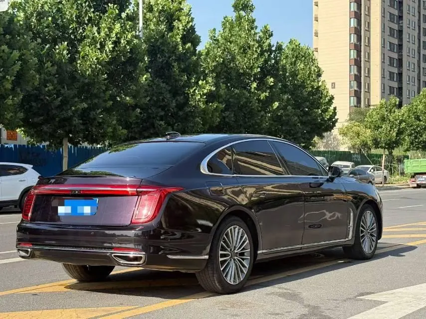 HongQi 2020 H9 48V 2.0T Zhilian Qi Chang Edition Automatic Gear 3