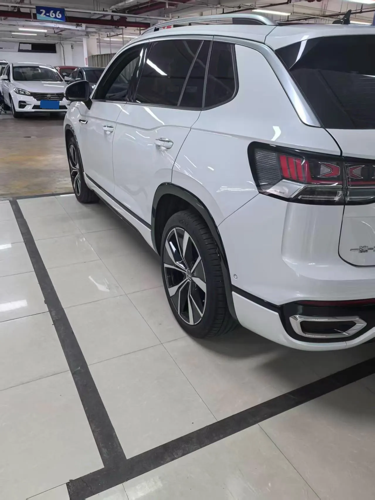 Volkswagen 2023 Tanyue 2.0TSI 380TSI four-wheel drive R-Line high-energy version of automatic gear 5