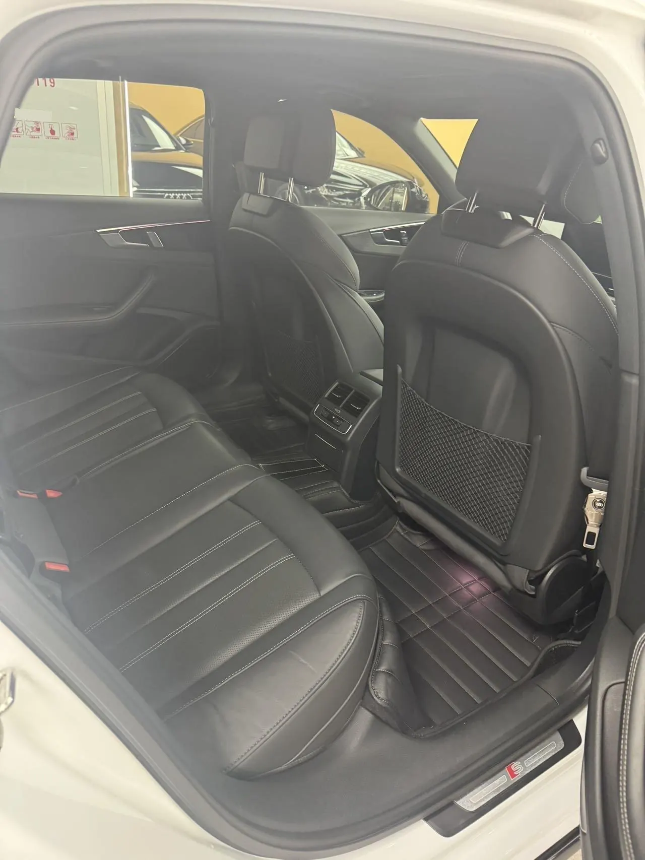 Audi 2023 A4L 2.0TFSI 40TFSI Deluxe Dynamic Automatic 4