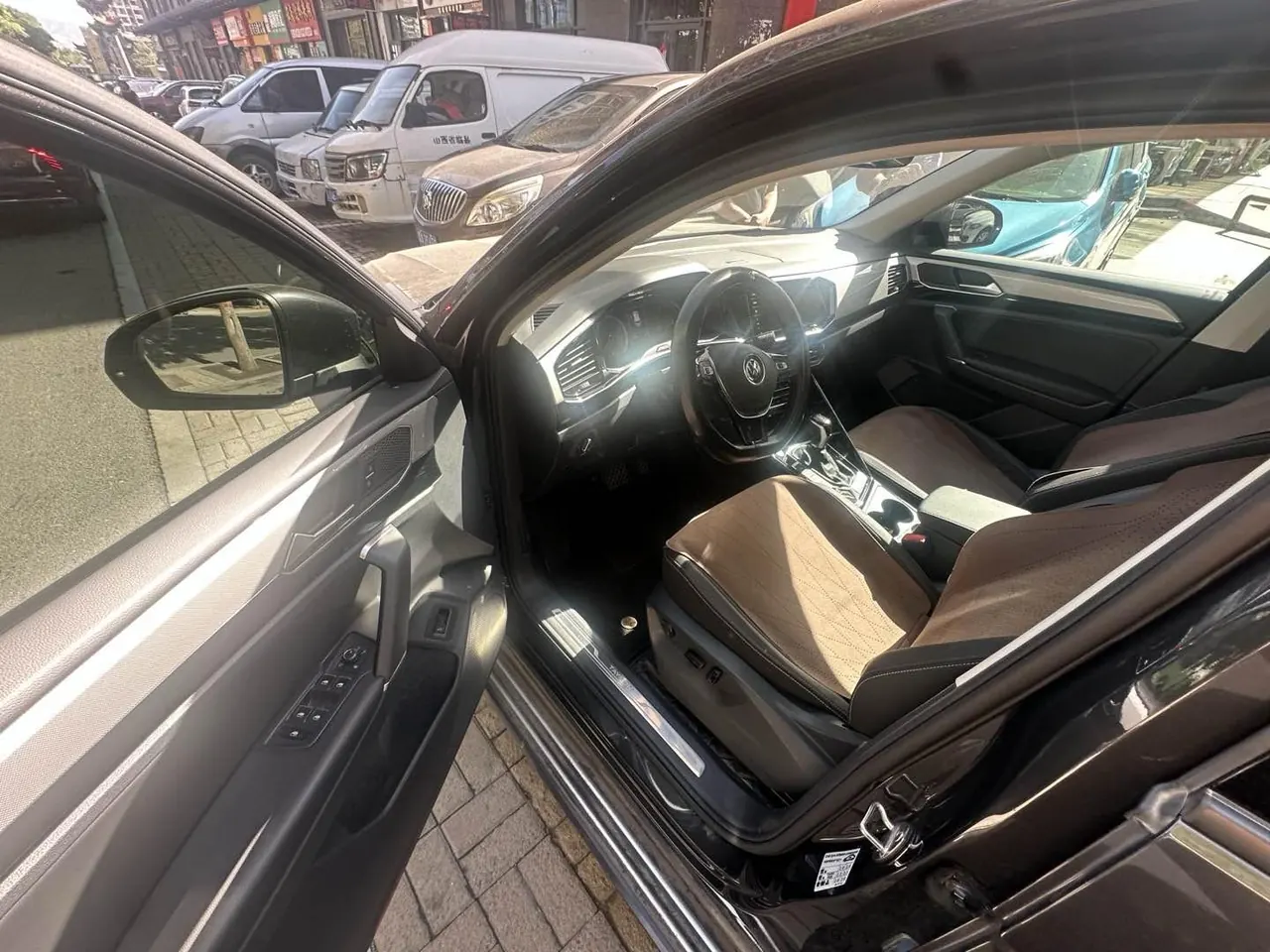 Volkswagen 2022 Tanyue 1.4TSI 280TSI Two-Drive Deluxe Smart Joint Edition Automatic Gear 4