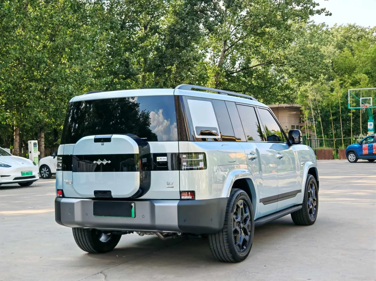 FangChengBao 2025 titanium 7 1.5T stepless 190KM four-wheel drive Ultra version of automatic gear 7