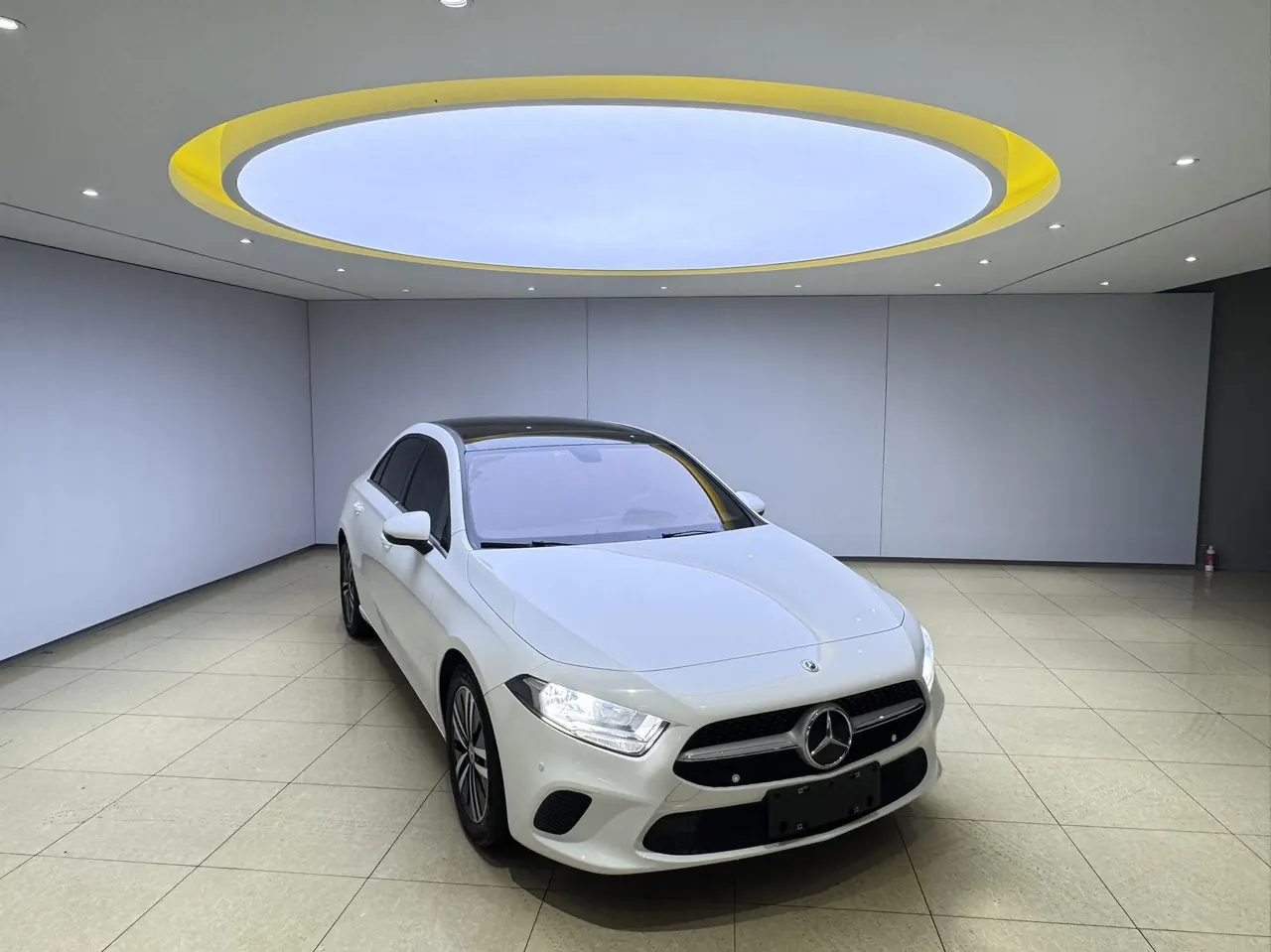 Mercedes Benz Class A 2022 A 180 L 1.3T Sports (Modified) Automatic Gear 3