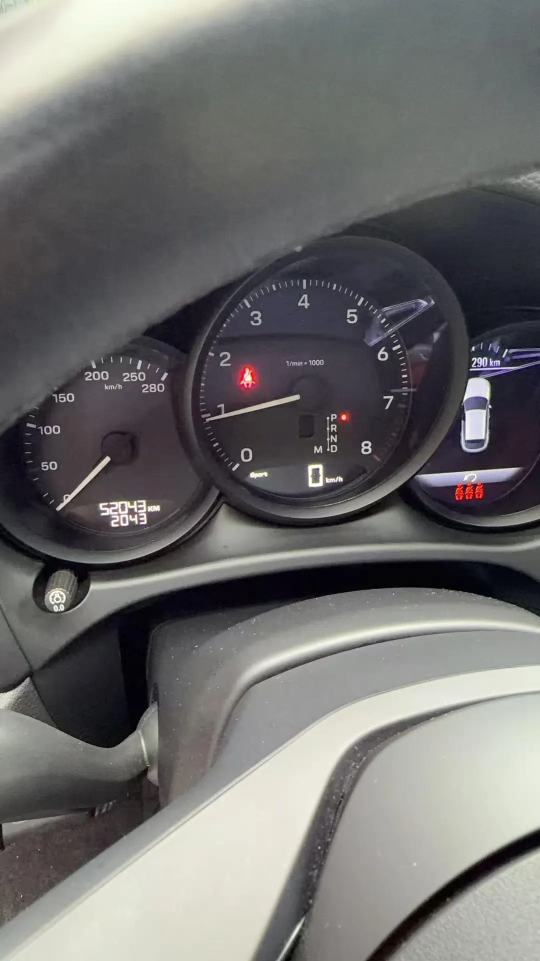 Porsche Macan (Imported) 2022 Macan 2.0T Automatic Gear 3