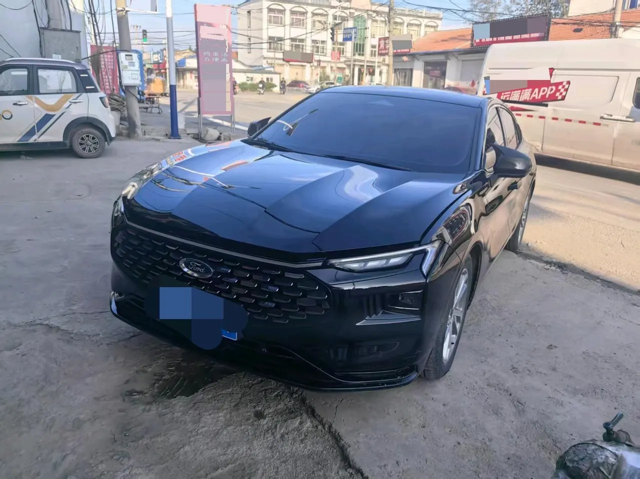 Открыть галерею: Ford 2022 Mondeo 2.0T EcoBoost 245 Luxury (Modified) Automatic Gear