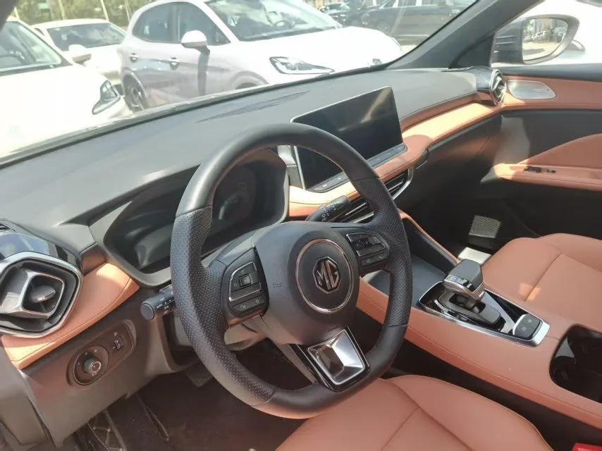 MG 2026 MG5 1.5TGI 300DVVT Global Flagship MAX Edition Automatic 5