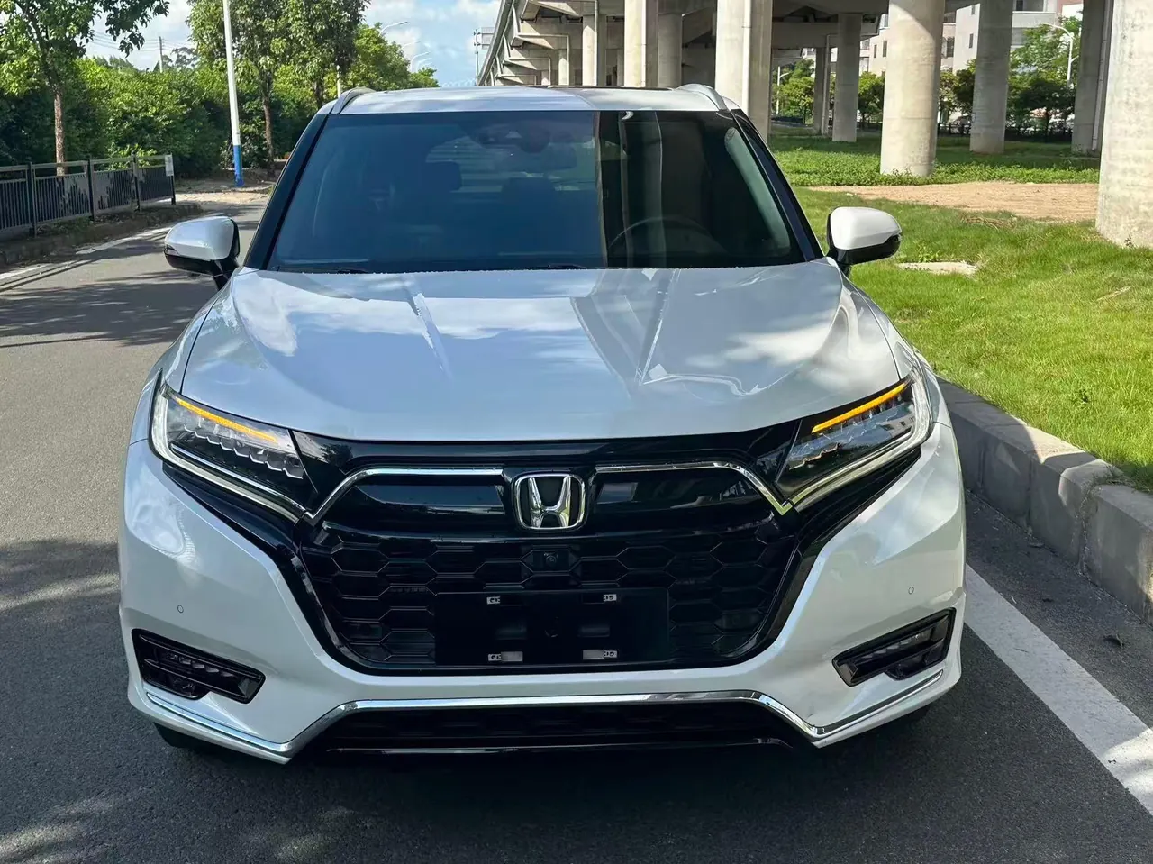 Honda 2020 UR-V 2.0T 370TURBO 4-wheel drive automatic gear 3