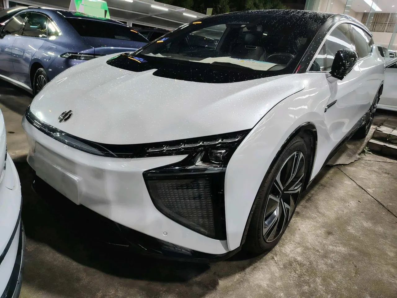 HiPhi 2022 HiPhi X Zhiyuan Edition 6-seat Long Endurance Edition Automatic Gear 2