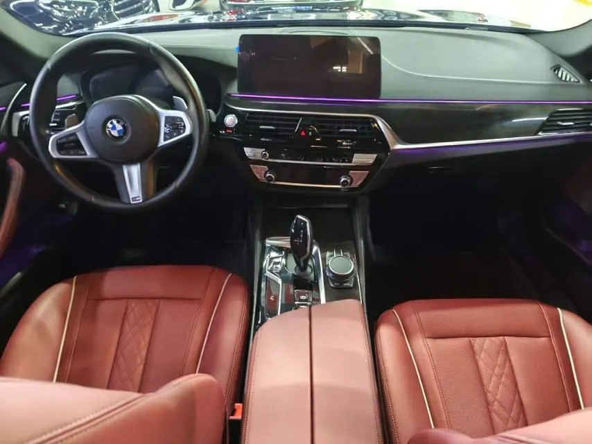 BMW 5 Series 2022 530Li 2.0T Leading M Sports Suit Automatic Gear 7