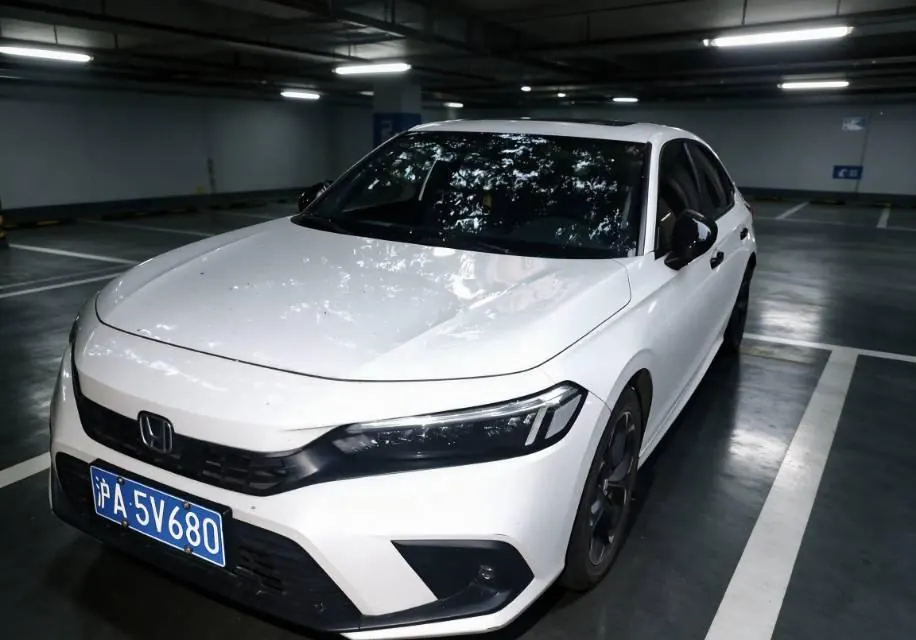Honda 2022 Civic 1.5T Stepless 240TURBO Combustion Edition Automatic Gear - View 1