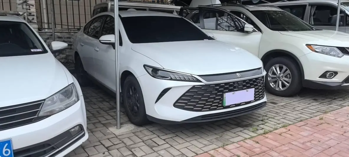 BYD 2025 Qin PLUS DM-i 1.5 stepless intelligent driving version 55KM leading automatic gear 5