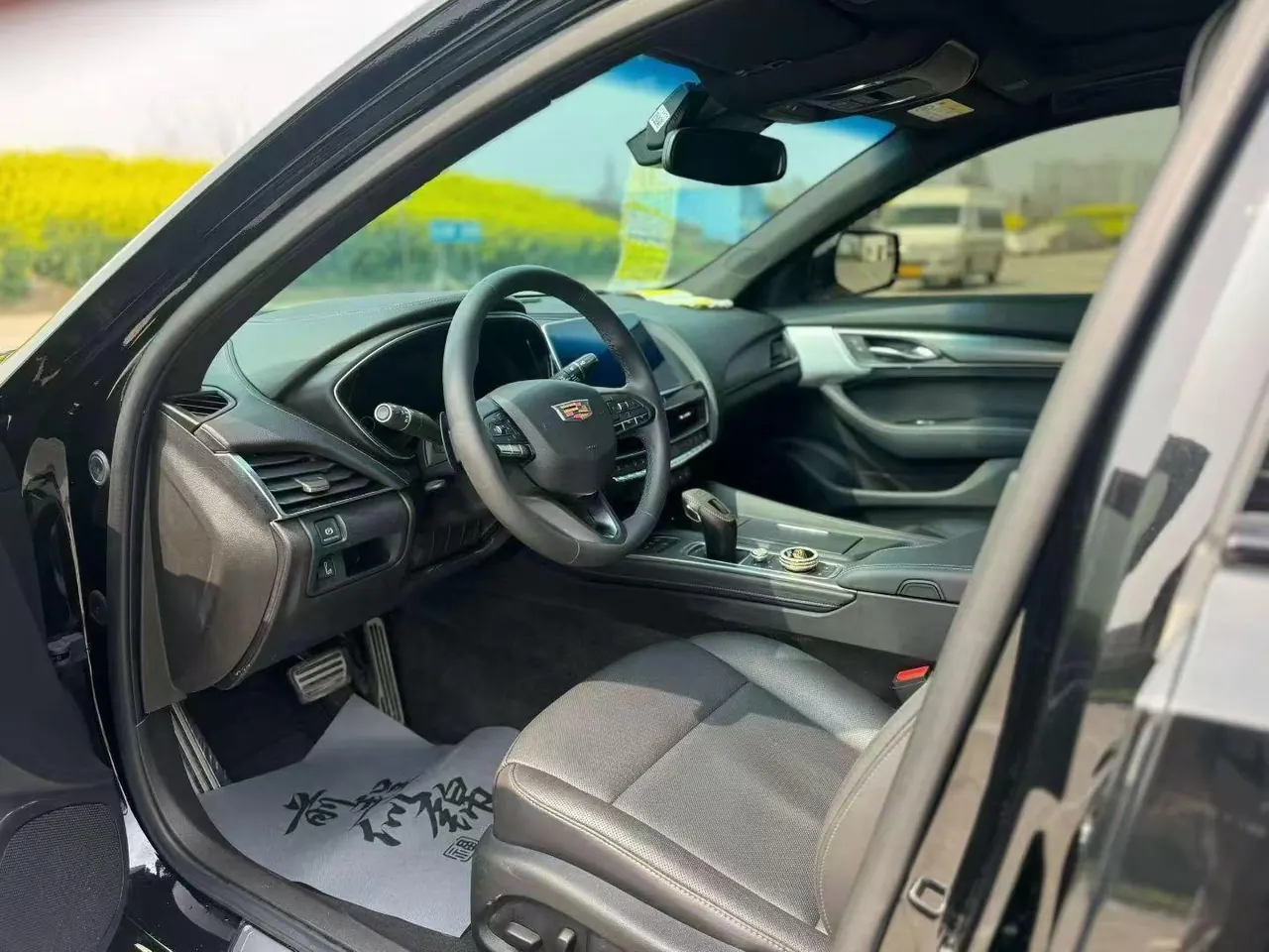Cadillac 2023 CT5 2.0T 28T honorable automatic gear 4