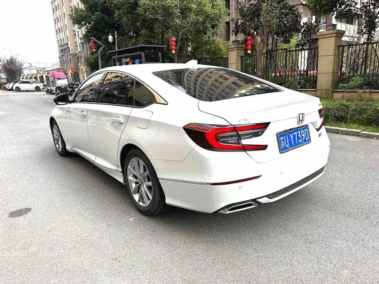 Honda 2022 10th Generation Accord 1.5T Stepless 260TURBO Deluxe Automatic Gear 3