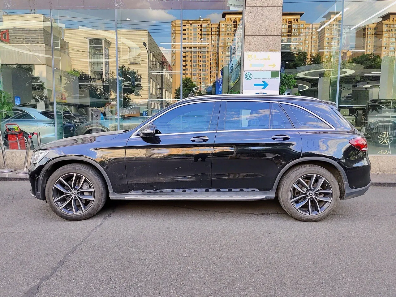 Mercedes Benz 2022 GLC 300 L 4MATIC 2.0T Dynamic (Modified) Automatic Gear 2
