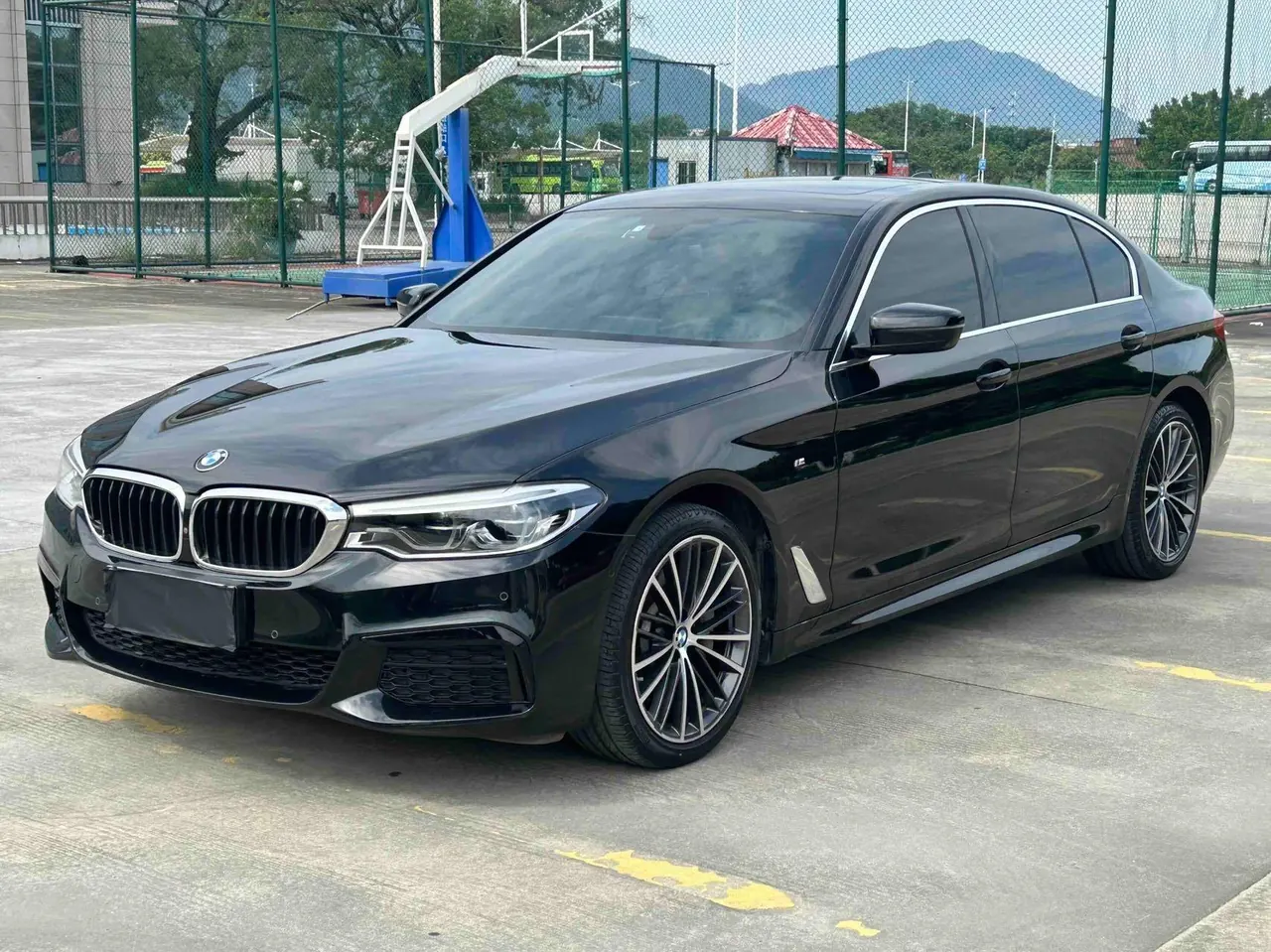 BMW 5 Series 2020 530Li 2.0T Exclusive M Sports Suit Automatic Gear - View 1