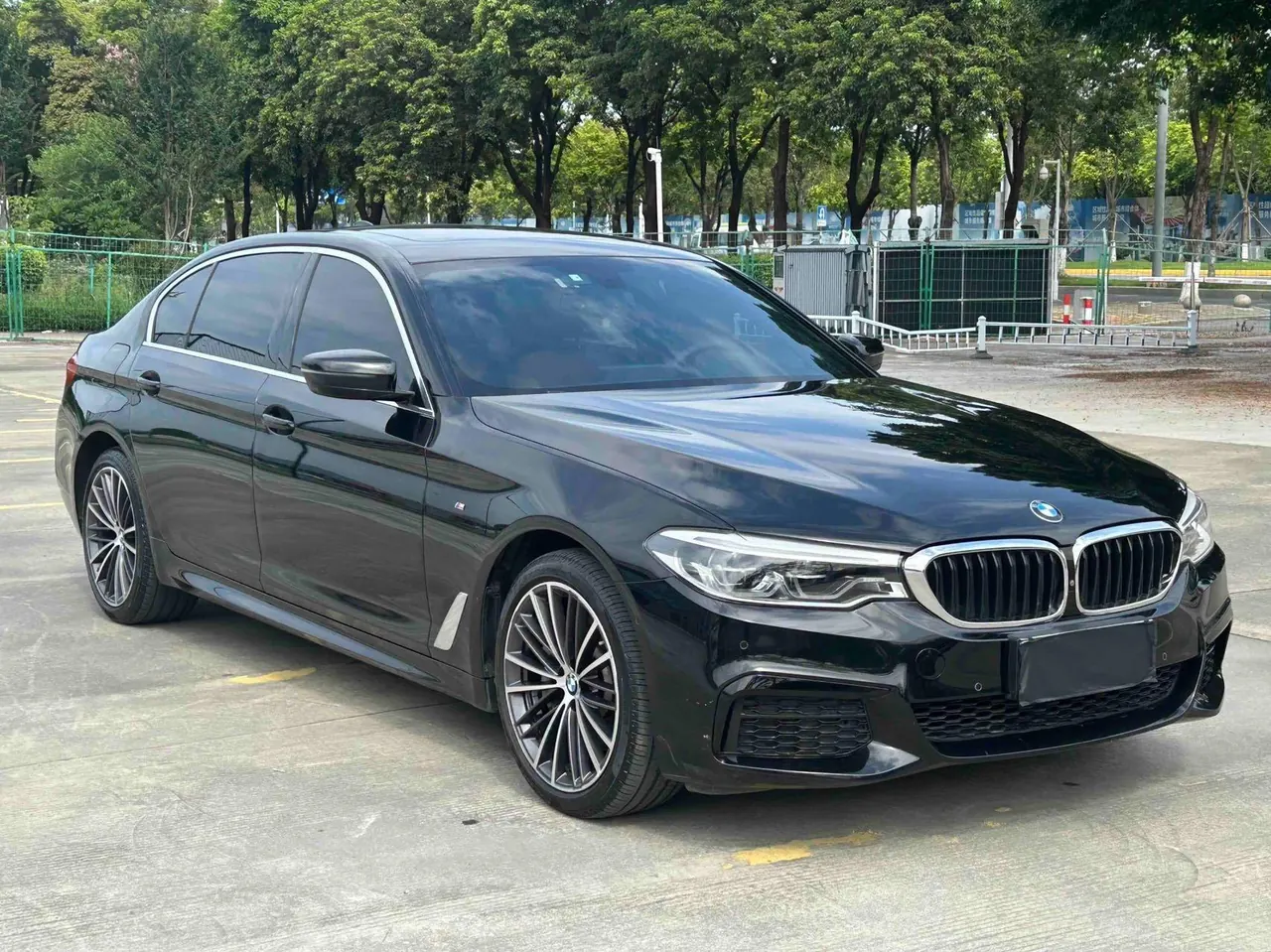 BMW 5 Series 2020 530Li 2.0T Exclusive M Sports Suit Automatic Gear 2