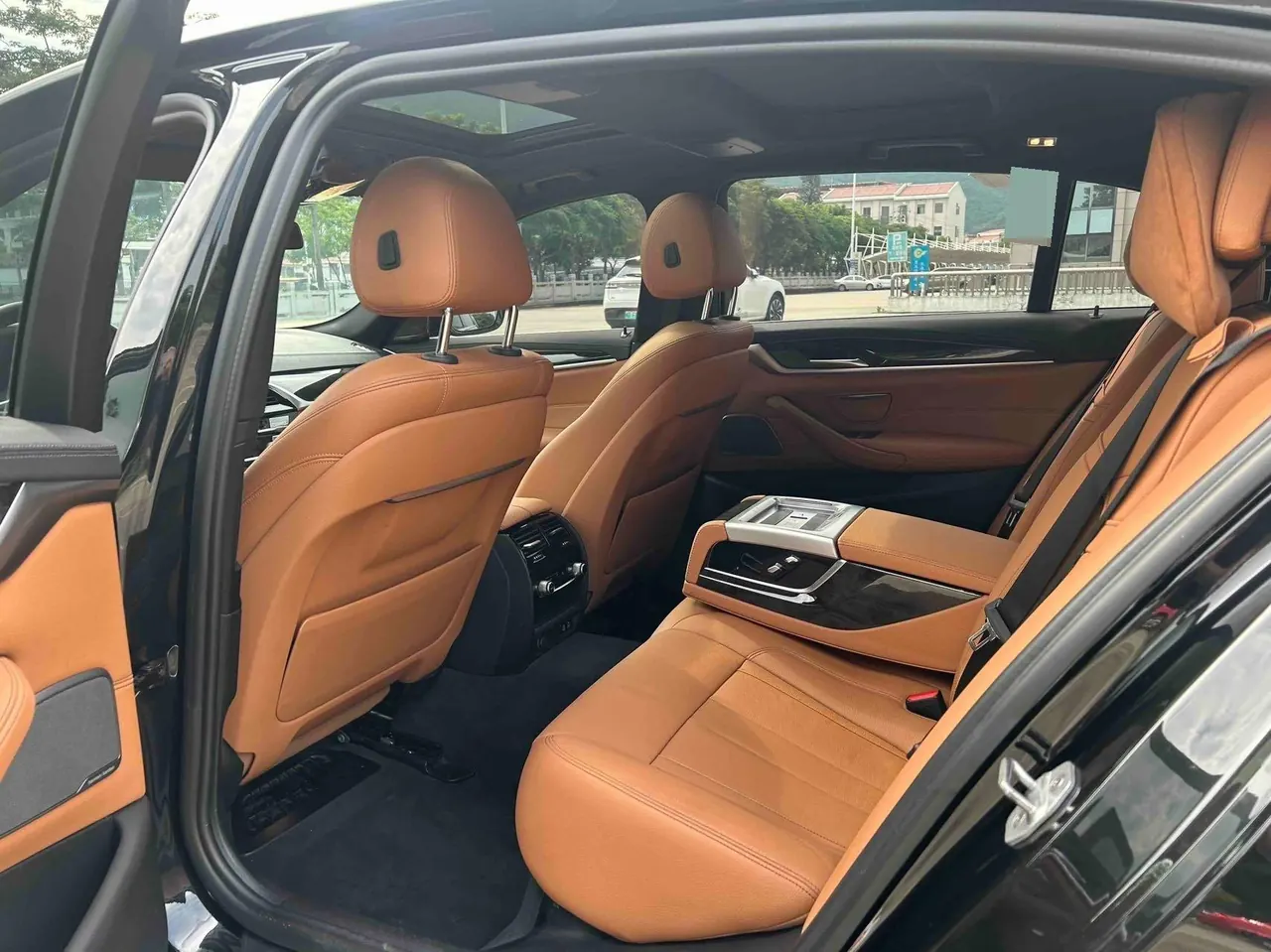 BMW 5 Series 2020 530Li 2.0T Exclusive M Sports Suit Automatic Gear 6