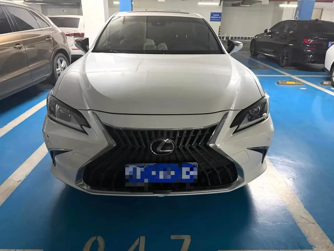 Lexus ES (Imported) 2022 ES200 2.0 Stepless Premium Edition Automatic Gear 2