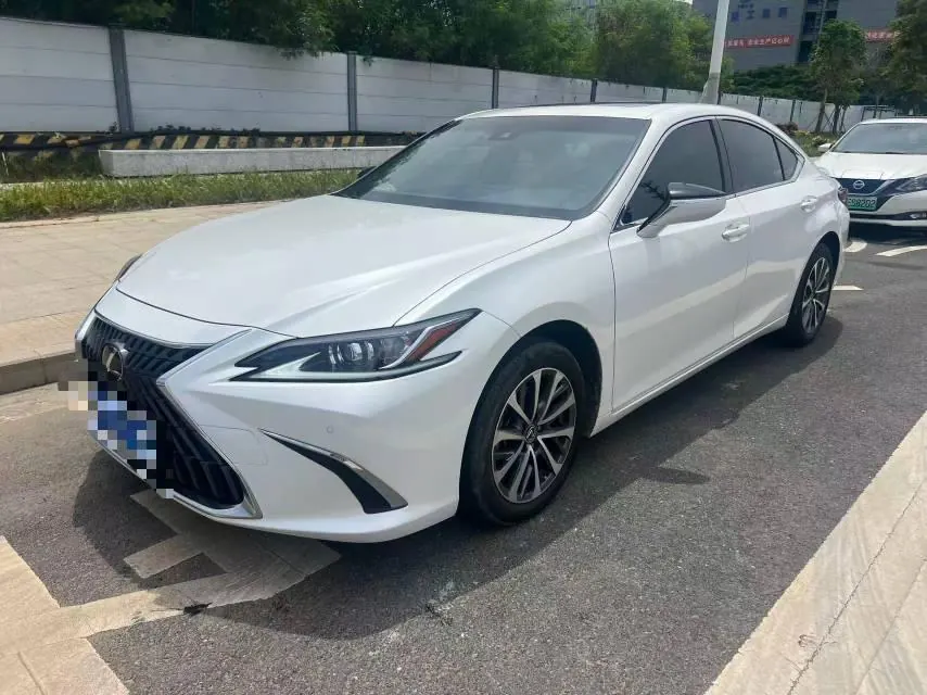 Lexus ES (Imported) 2022 ES200 2.0 Stepless Premium Edition Automatic Gear - View 1