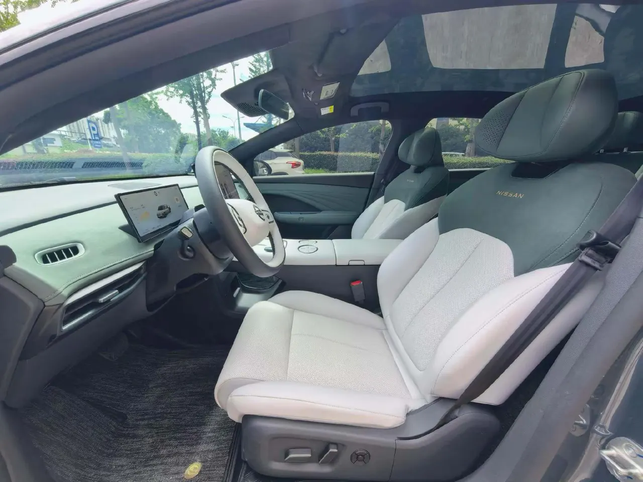Nissan 2025 N7 625 Max Automatic 4