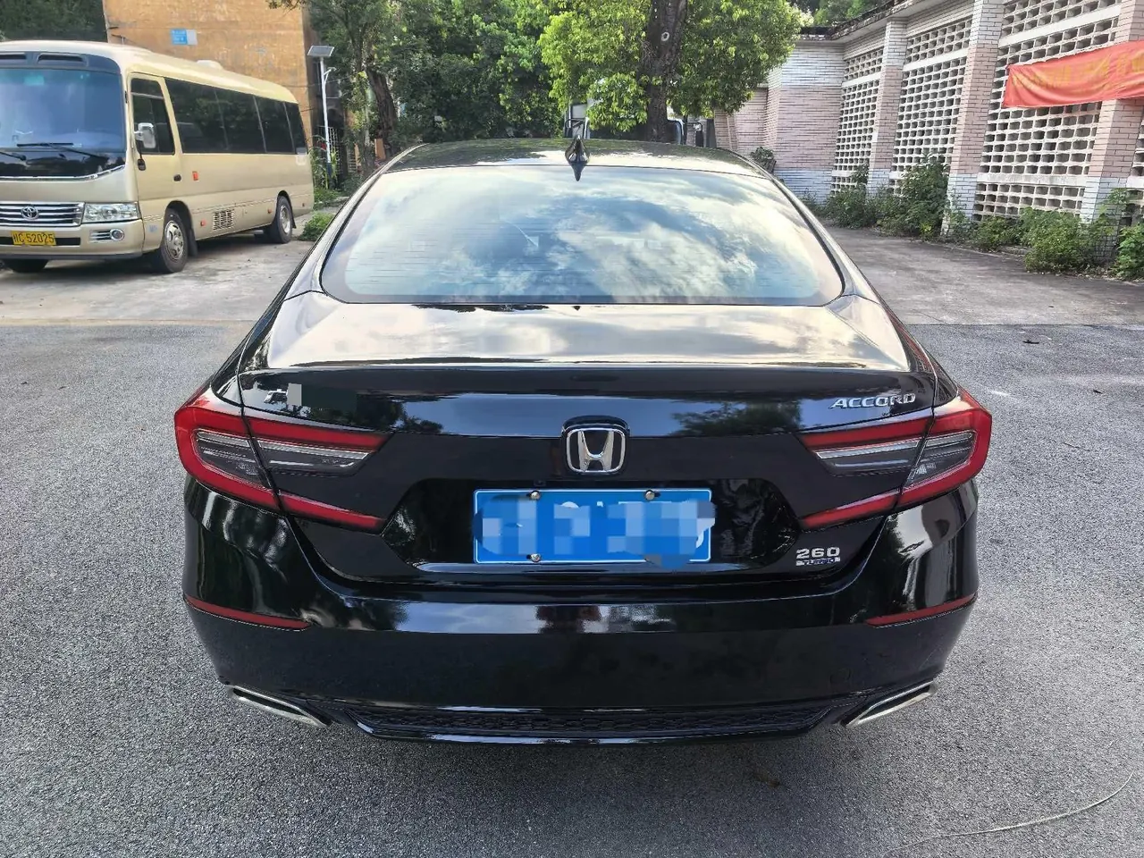 Honda 2022 10th Generation Accord 1.5T Stepless 260TURBO Magic Night Premium Edition Automatic Gear 2