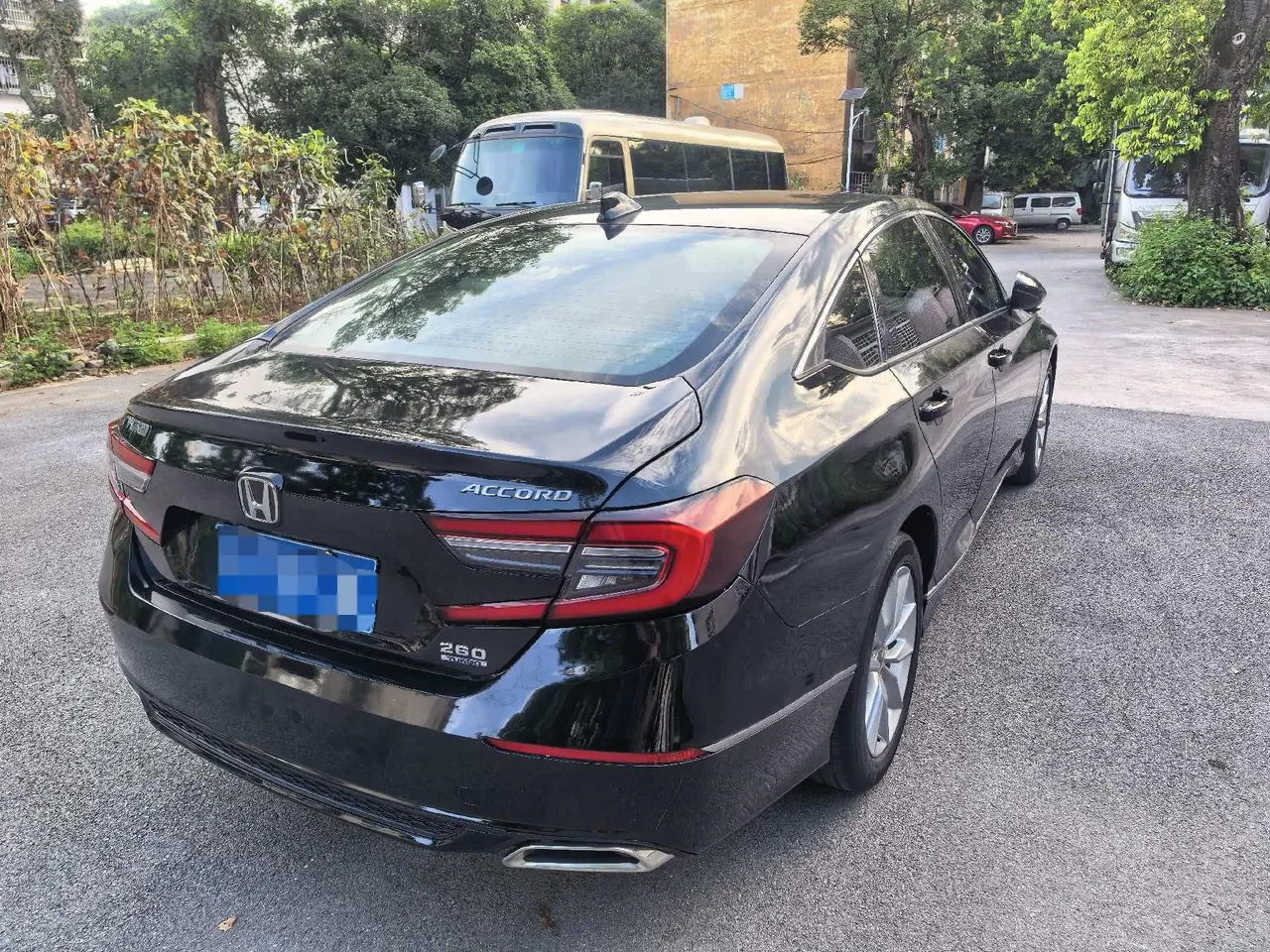 Honda 2022 10th Generation Accord 1.5T Stepless 260TURBO Magic Night Premium Edition Automatic Gear 3