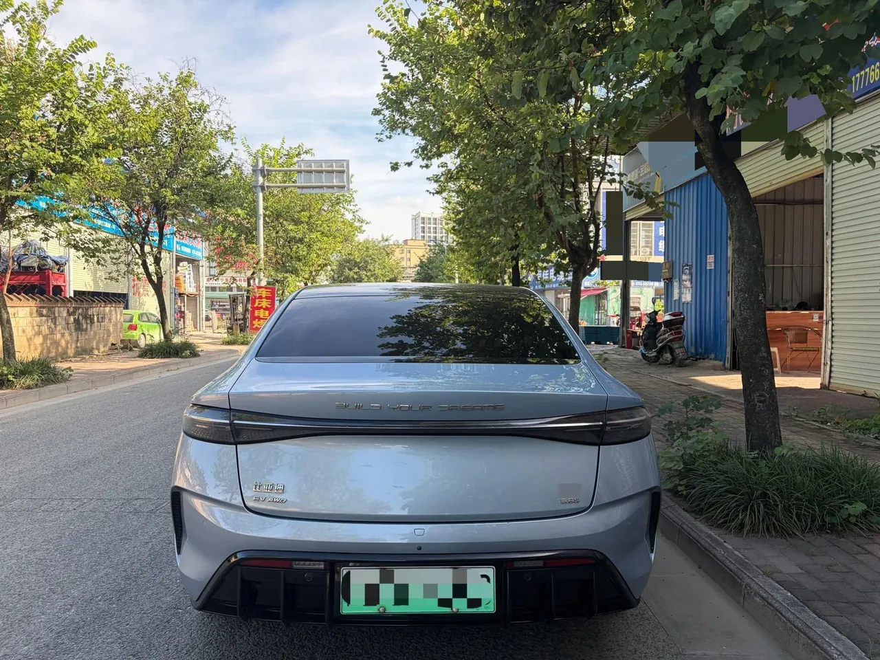 BYD 2022 seals 650km four-wheel drive performance version of automatic gear 4