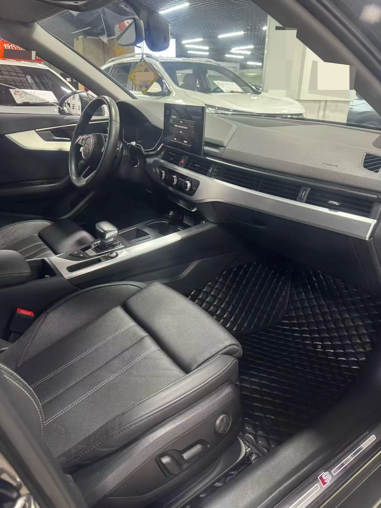 Audi 2020 A4L 2.0TFSI 40TFSI Fashion Dynamic Automatic 6