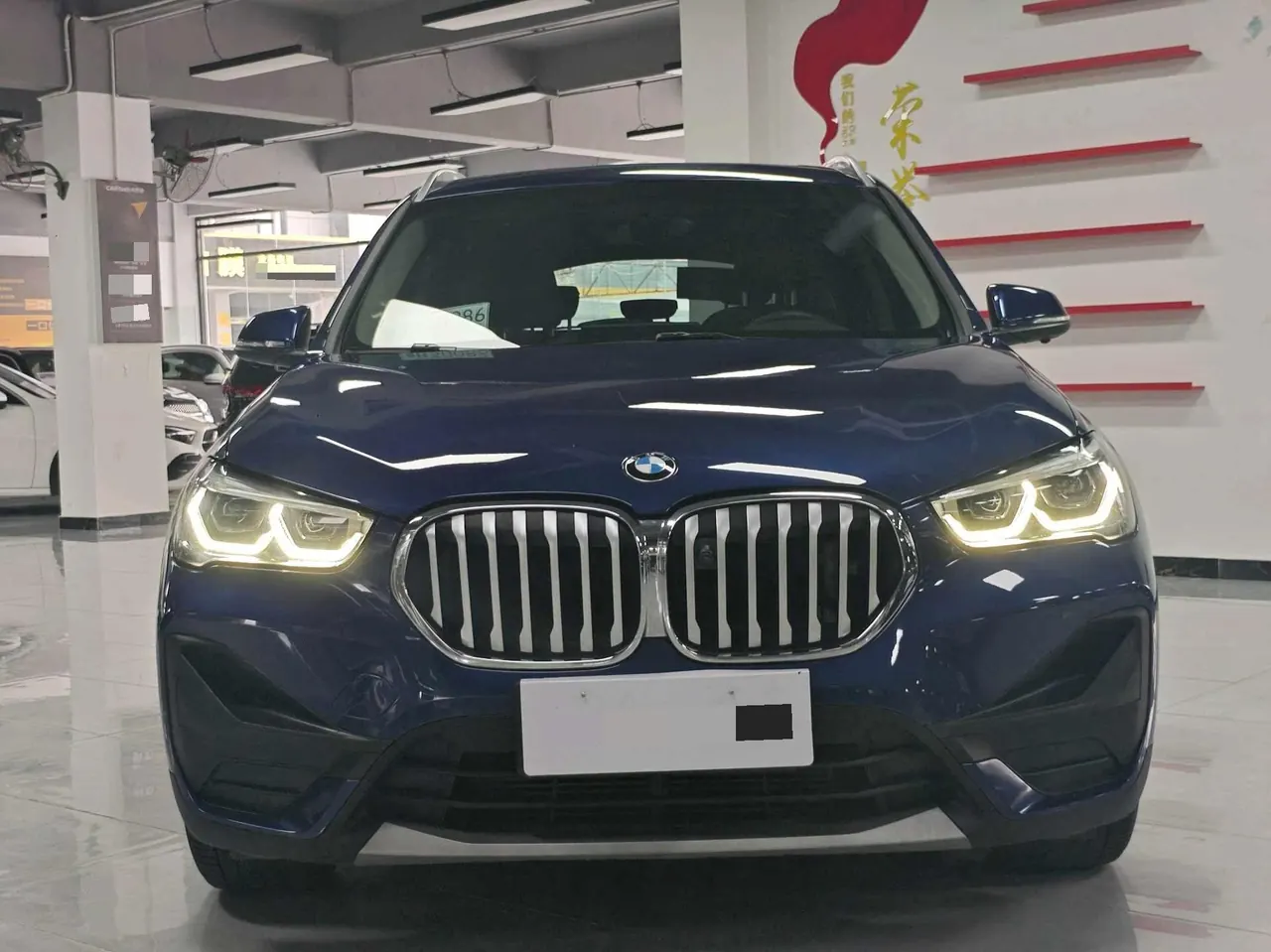 BMW 2020 X1 sDrive25Li 2.0T Leading Automatic Gear 2