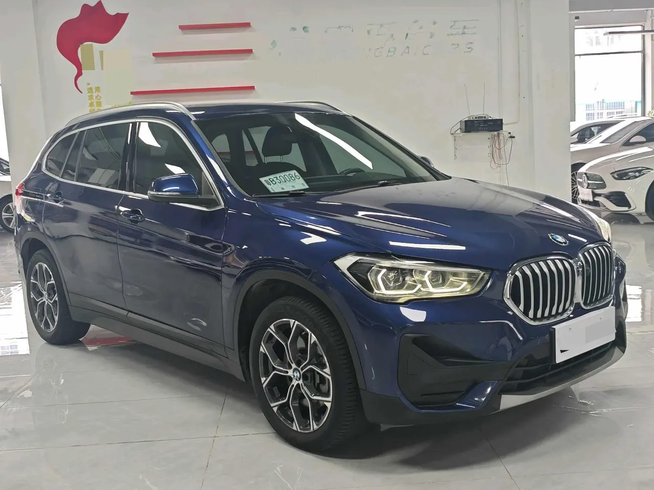 BMW 2020 X1 sDrive25Li 2.0T Leading Automatic Gear 3