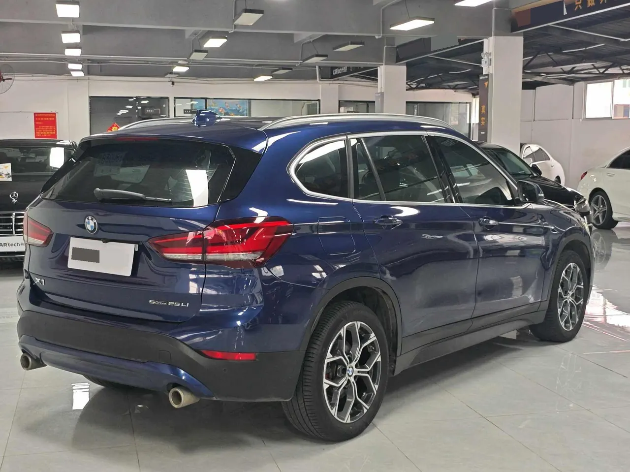 BMW 2020 X1 sDrive25Li 2.0T Leading Automatic Gear 4