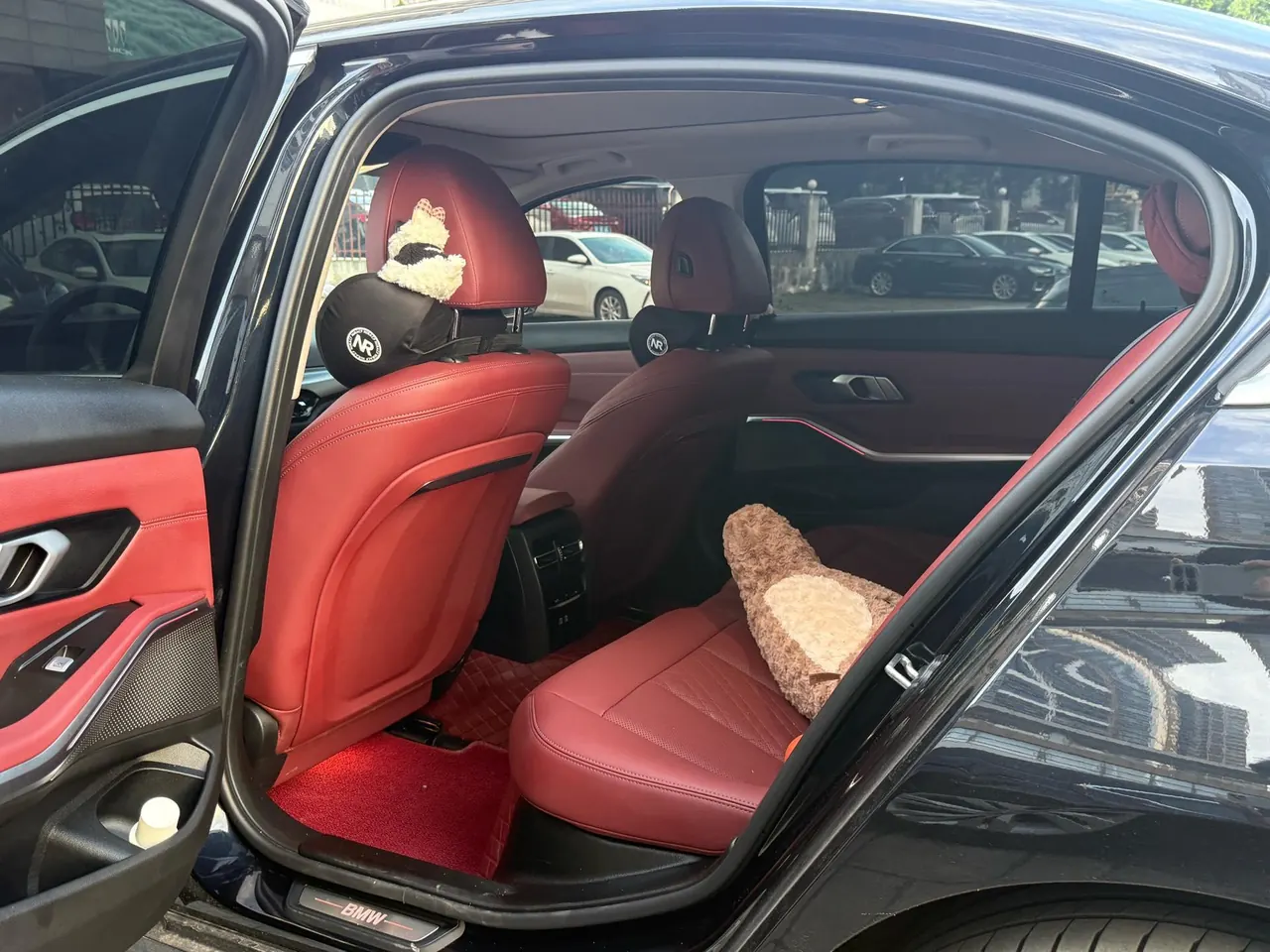 BMW 2025 i3 eDrive 35 L automatic gear 4