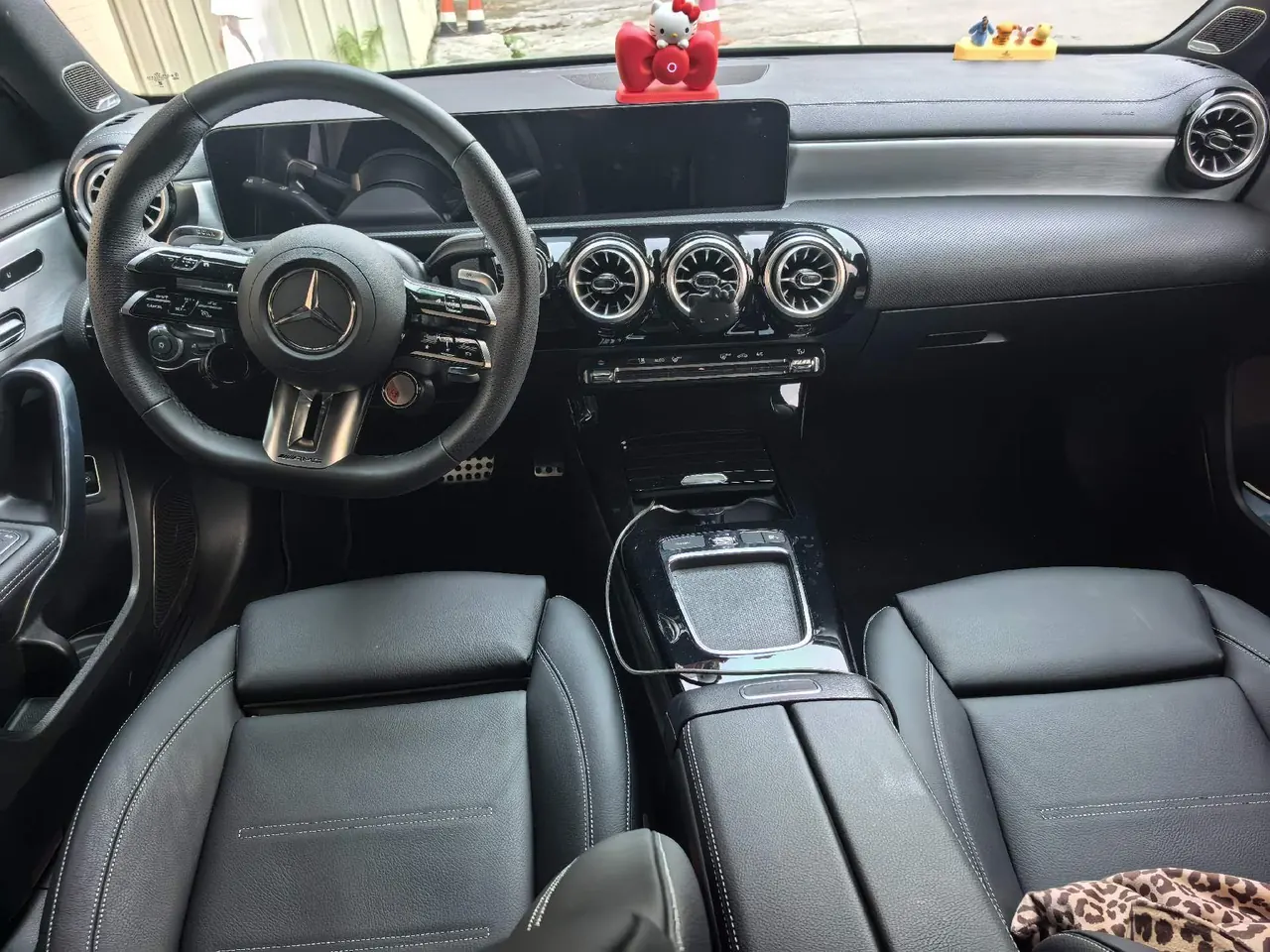 Mercedes Benz Class A AMG 2025 A 35 L AMG 4MATIC 48V 2.0T (modified) automatic gear 5