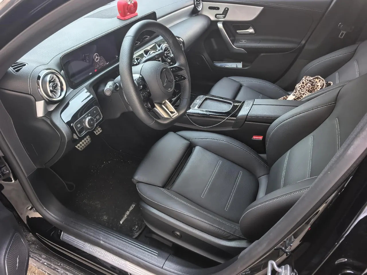Mercedes Benz Class A AMG 2025 A 35 L AMG 4MATIC 48V 2.0T (modified) automatic gear 8