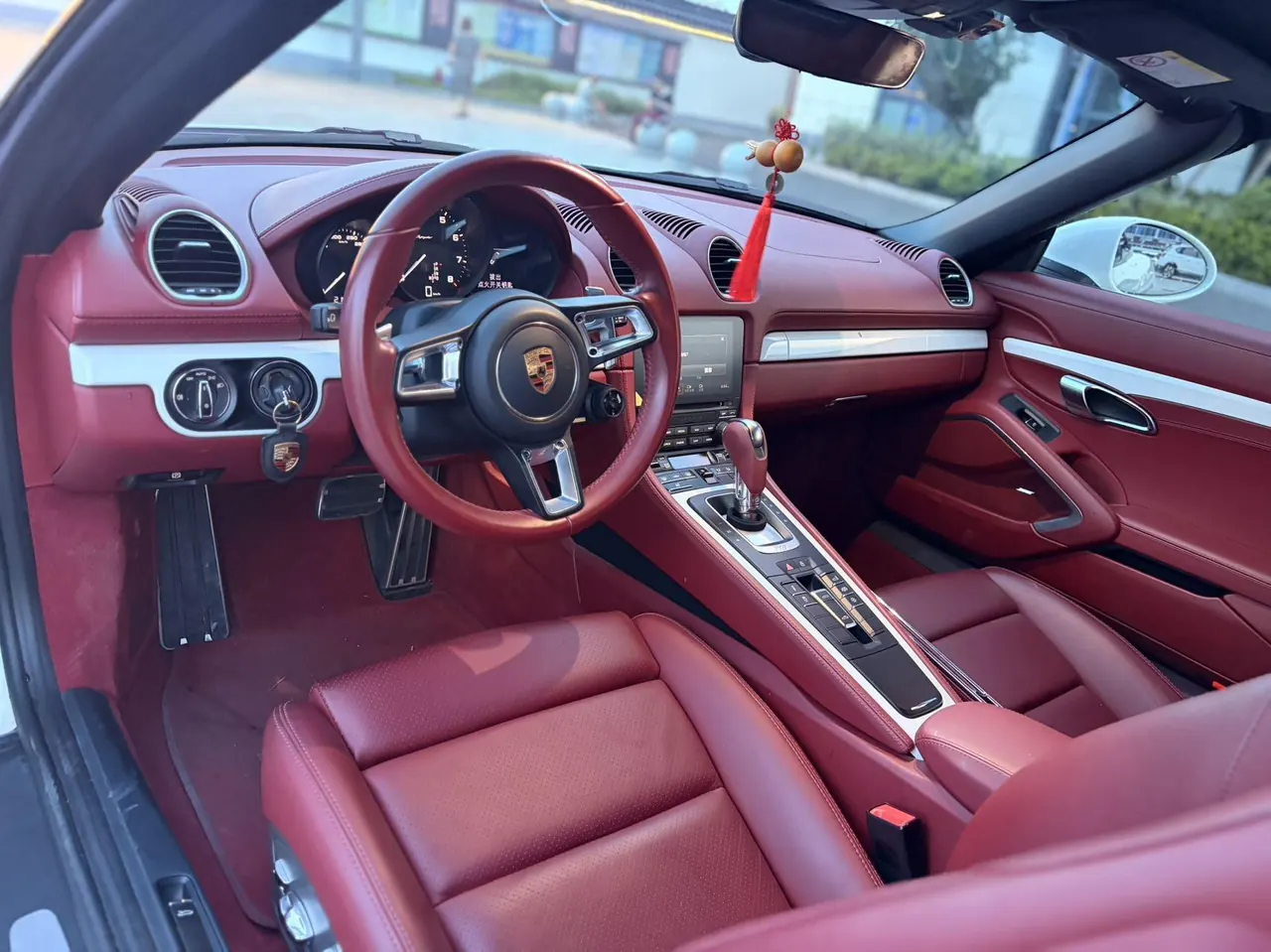 Porsche 718 (Imported) 2022 718 Spyder 2.0T Automatic 3