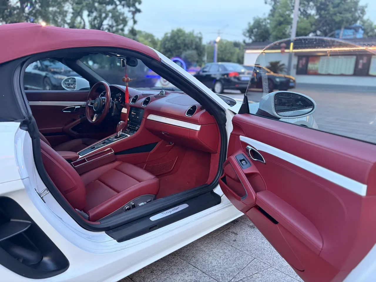 Porsche 718 (Imported) 2022 718 Spyder 2.0T Automatic 4