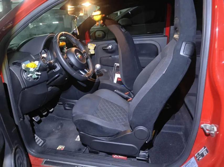 Fiat 500 (Imported) 2022 500 Abarth 1.4T Sequence Variable Speed Manual Gear 3