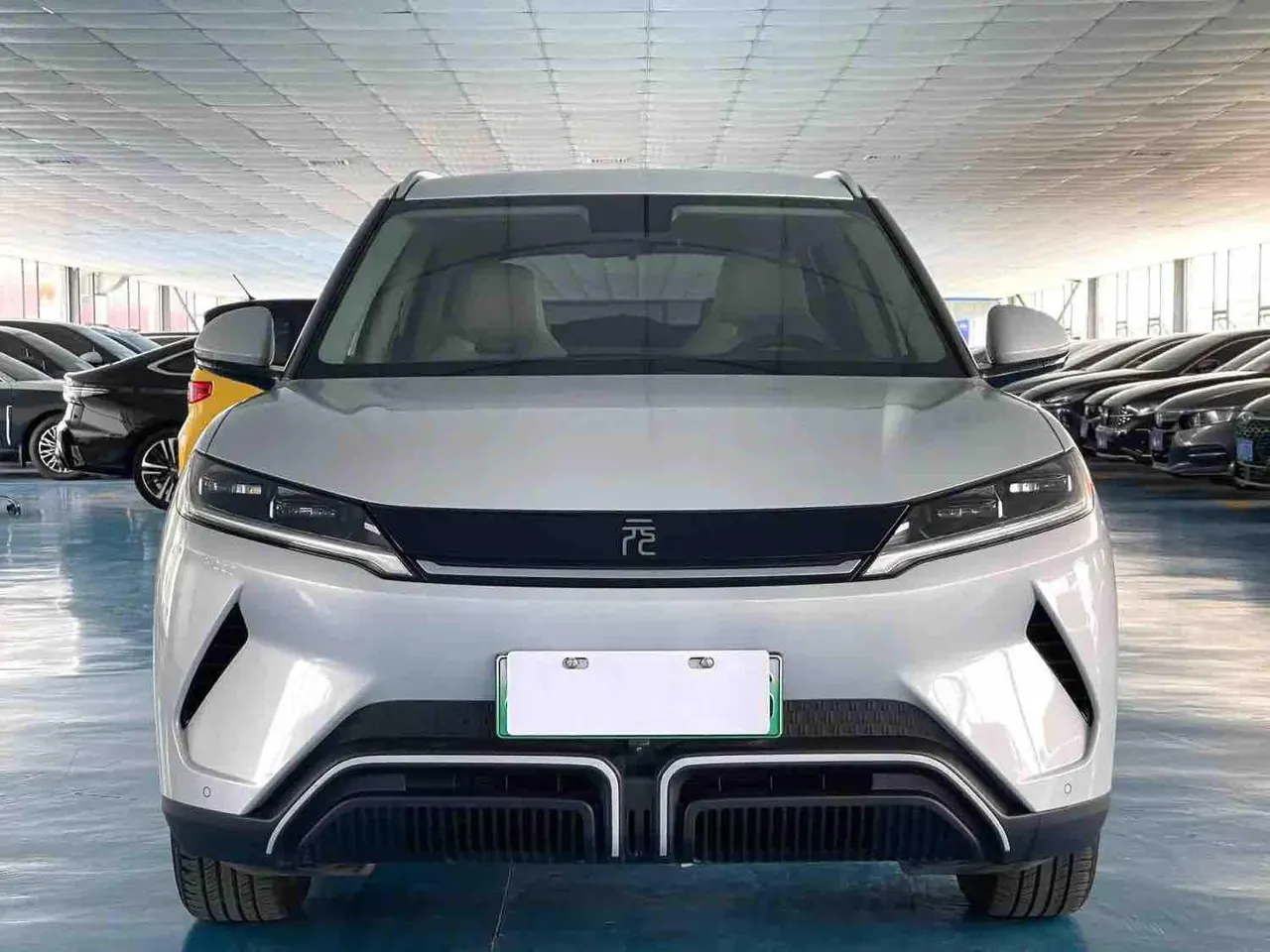 BYD 2024 Yuan UP 401KM Exceed Automatic Gear 2
