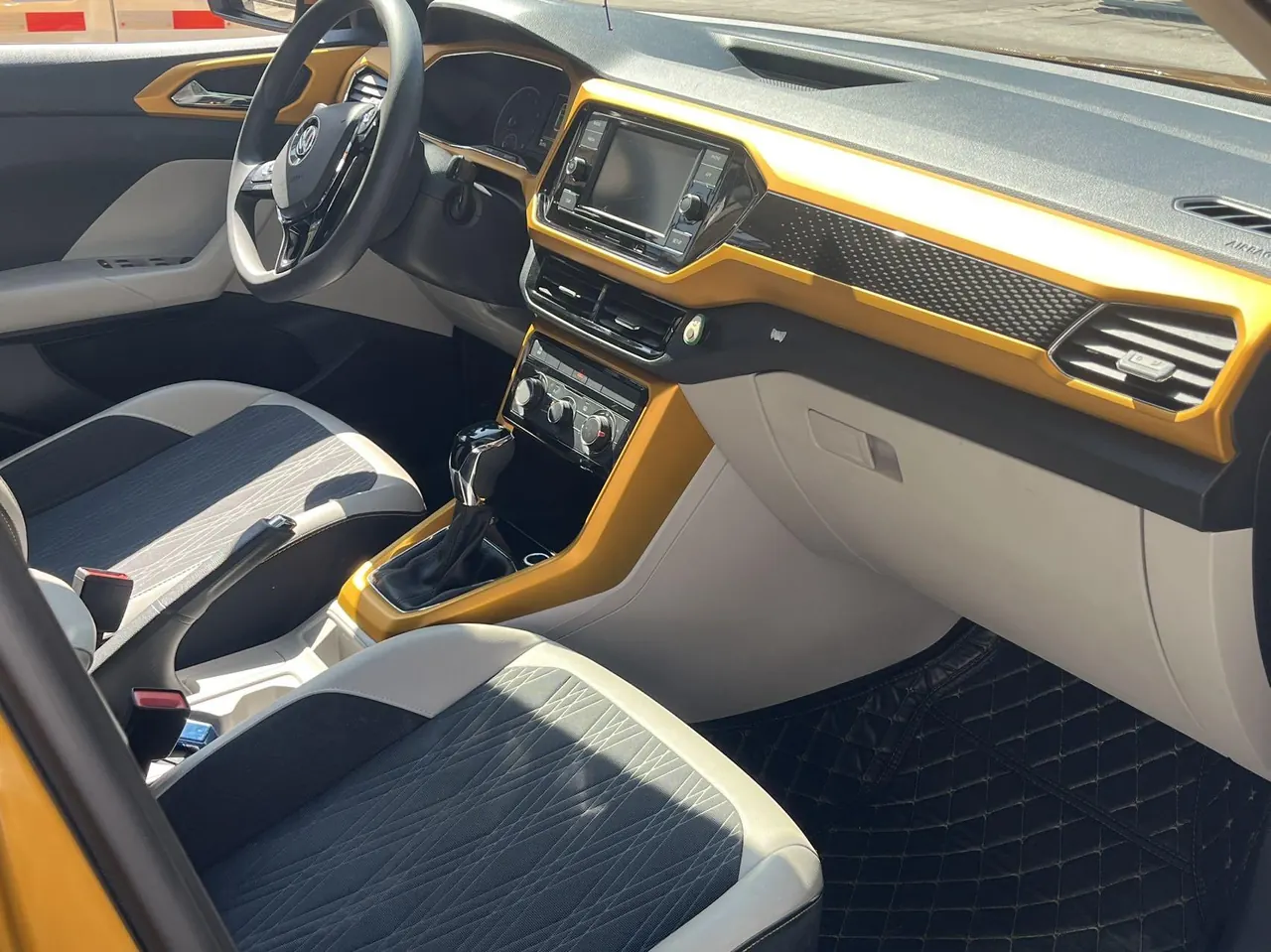 Volkswagen 2020 T-Cross (Tujia) 1.5 Comfort Edition Automatic Gear 4