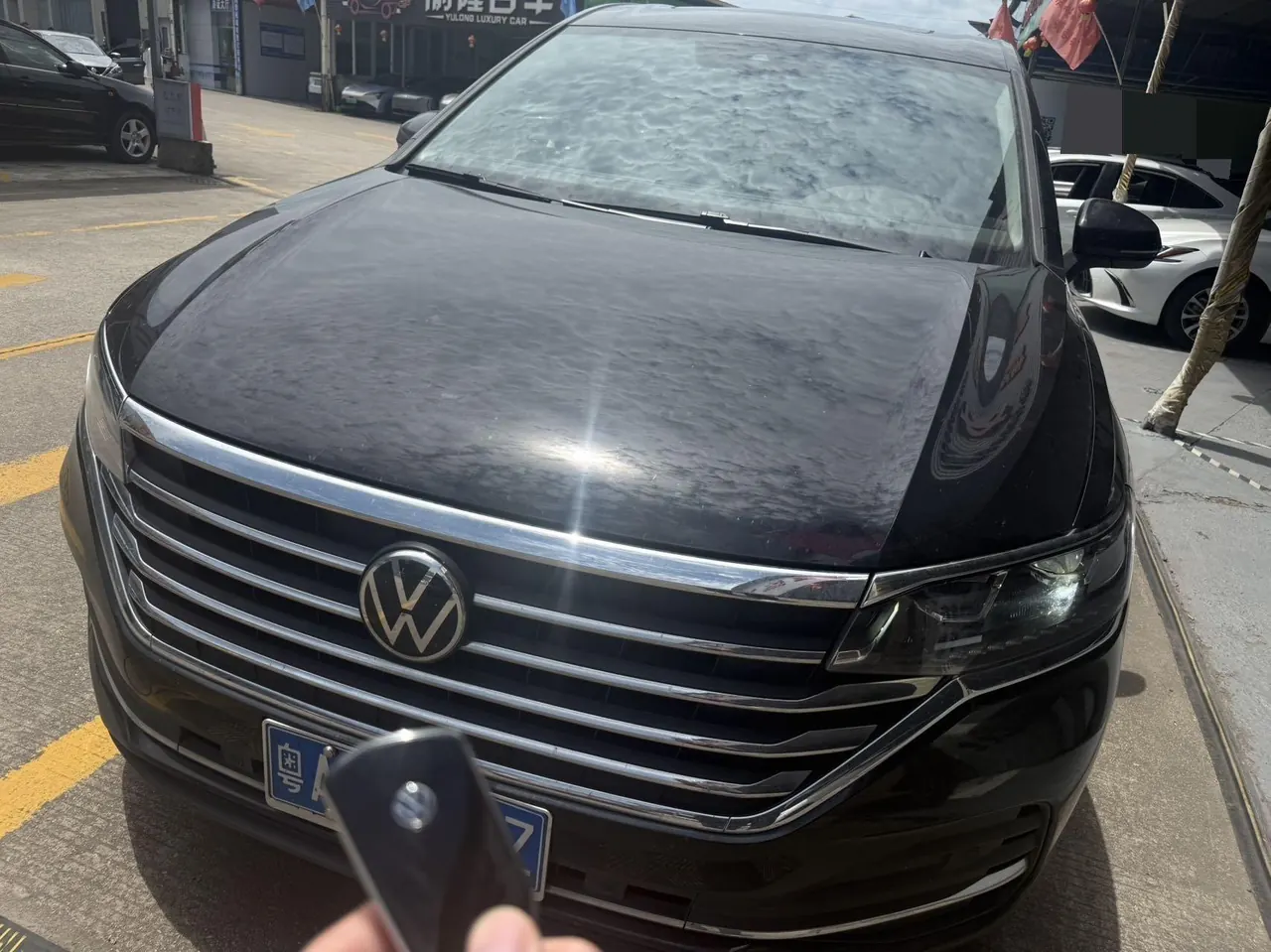 Volkswagen 2024 Wei (Viloran) 2.0TSI 380TSI Zunchi Edition Automatic Gear 2