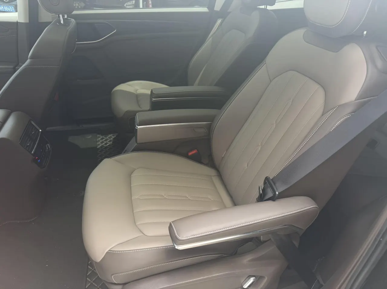 Volkswagen 2024 Wei (Viloran) 2.0TSI 380TSI Zunchi Edition Automatic Gear 5