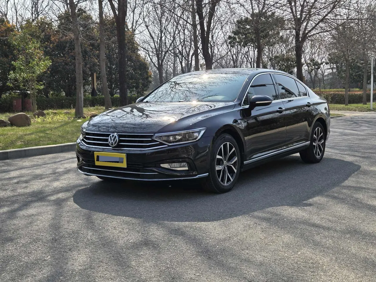 Volkswagen 2020 Magotan 2.0TSI 330TSI Leading Automatic - View 1