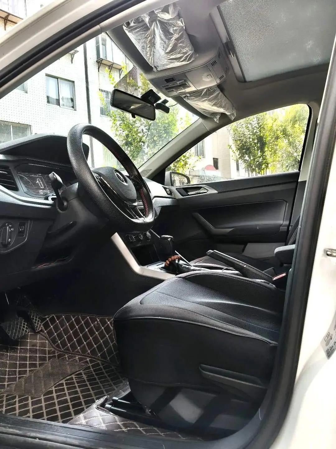 Volkswagen 2021 POLO Plus 1.5 Panoramic Music Edition Automatic Gear 4