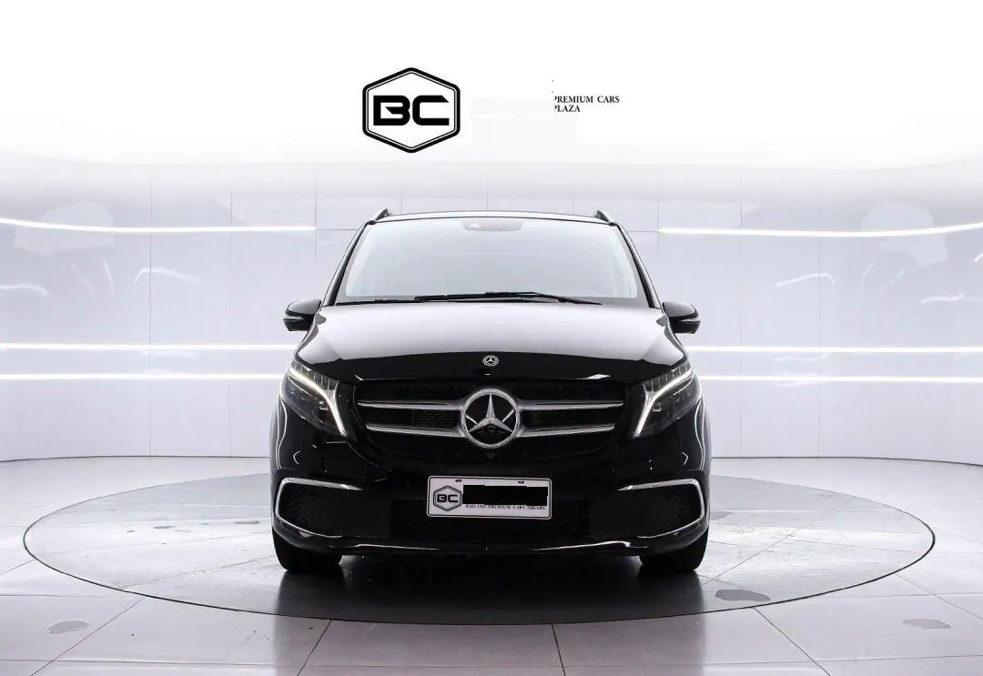 Mercedes Benz V 2021V 260 L 2.0T Premium Edition Automatic Gear 2