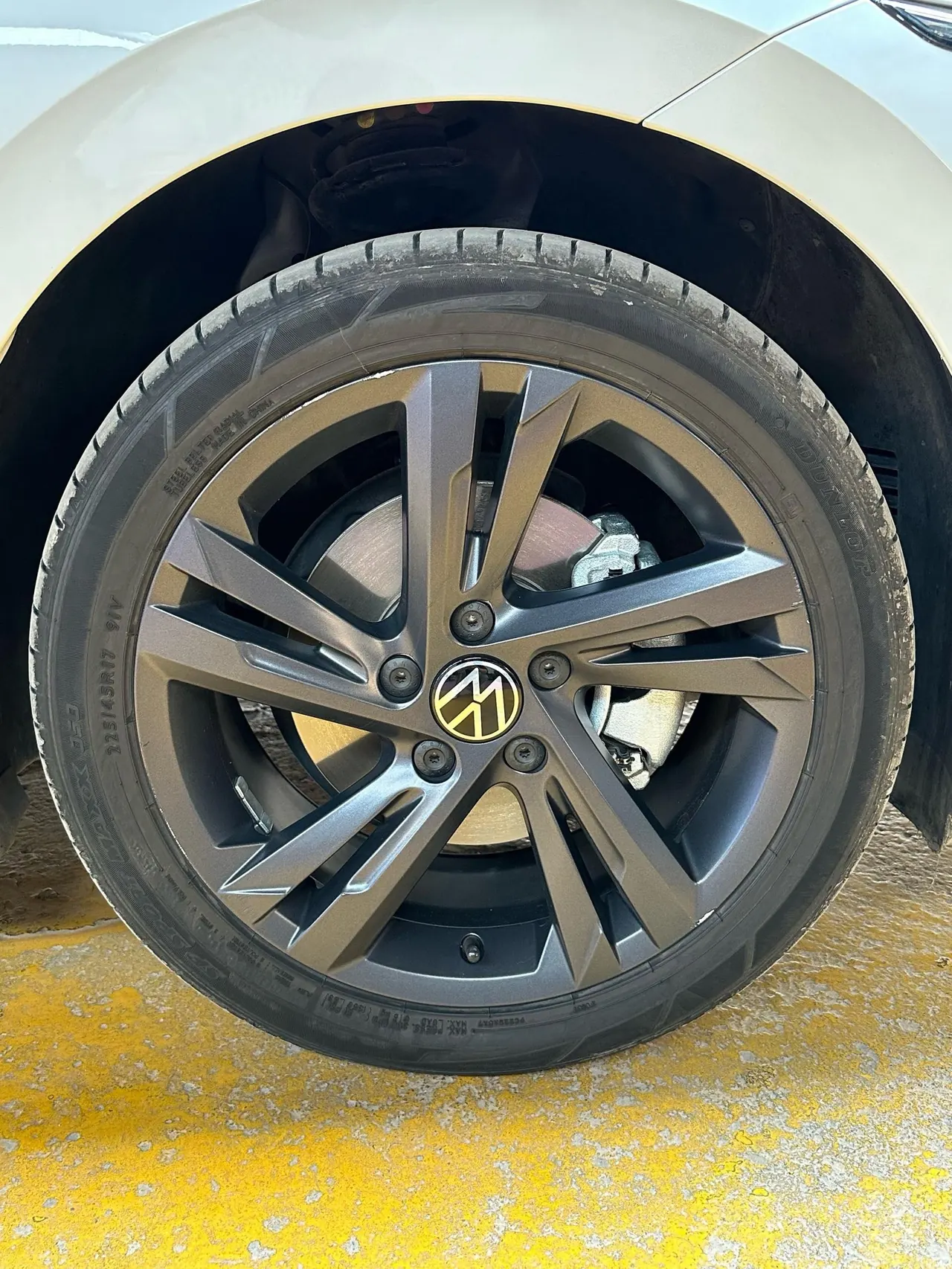 Volkswagen 2021 Golf 8 PRO 1.4TSI 280TSI Automatic 16