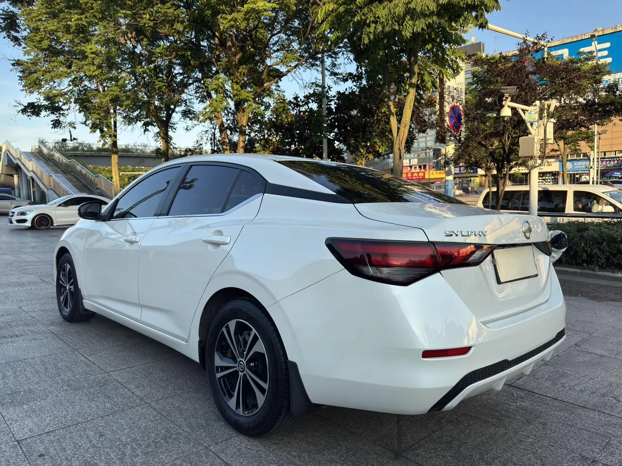 Nissan 2022 Sylphy 1.6 Stepless XL Pleasant Edition Automatic Gear 8
