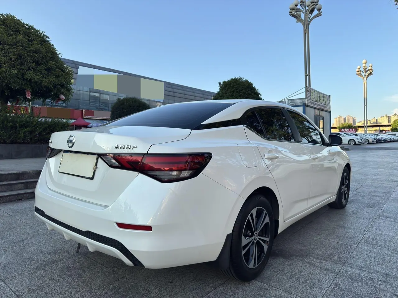 Nissan 2022 Sylphy 1.6 Stepless XL Pleasant Edition Automatic Gear 9