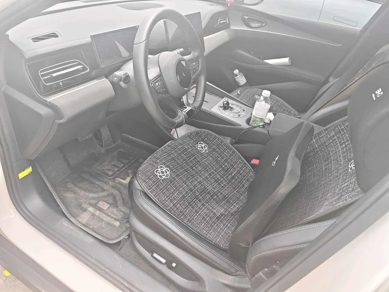 BYD 2024 seals 06 DM-i 1.5 stepless 120KM exclusive automatic gear 2