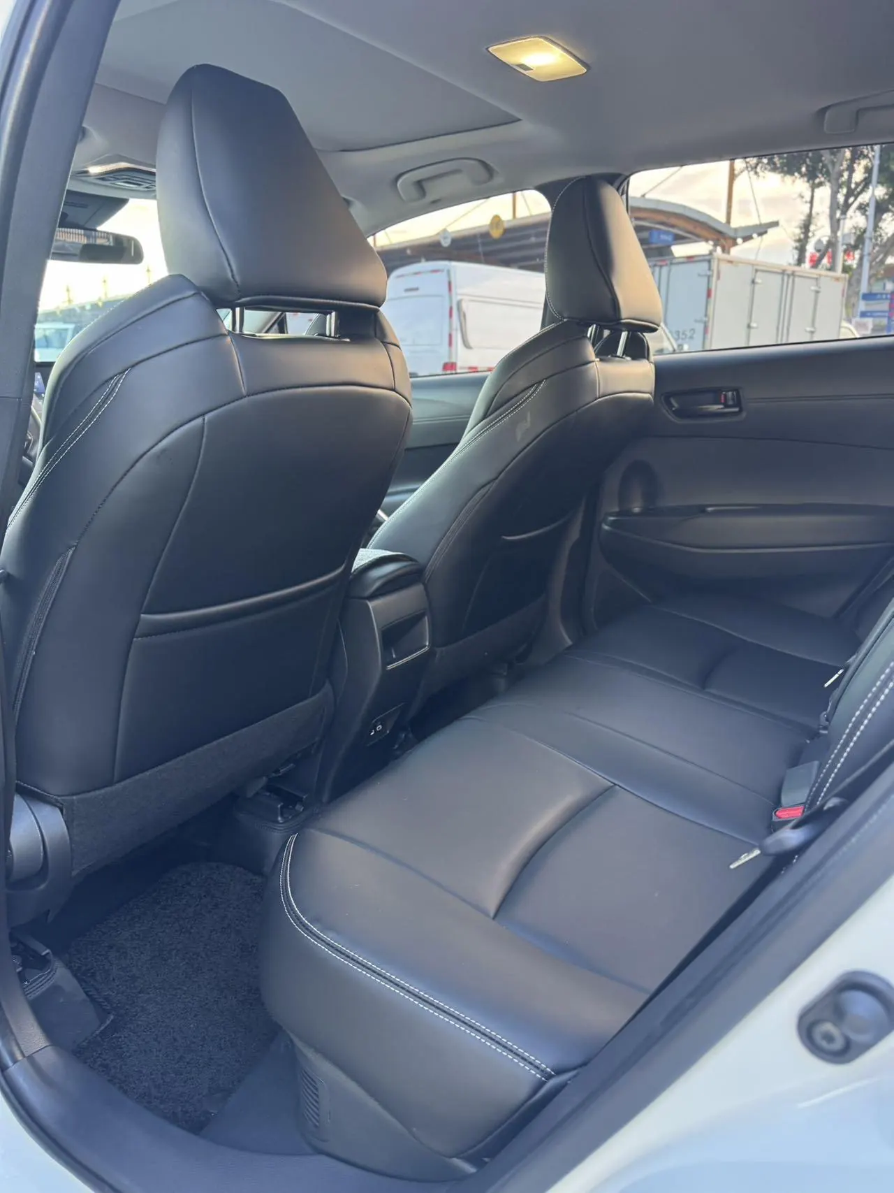 Toyota 2024 Fenglanda Shuangqing 2.0 Stepless Intelligent Electric Hybrid Leading Edition Automatic Gear 7