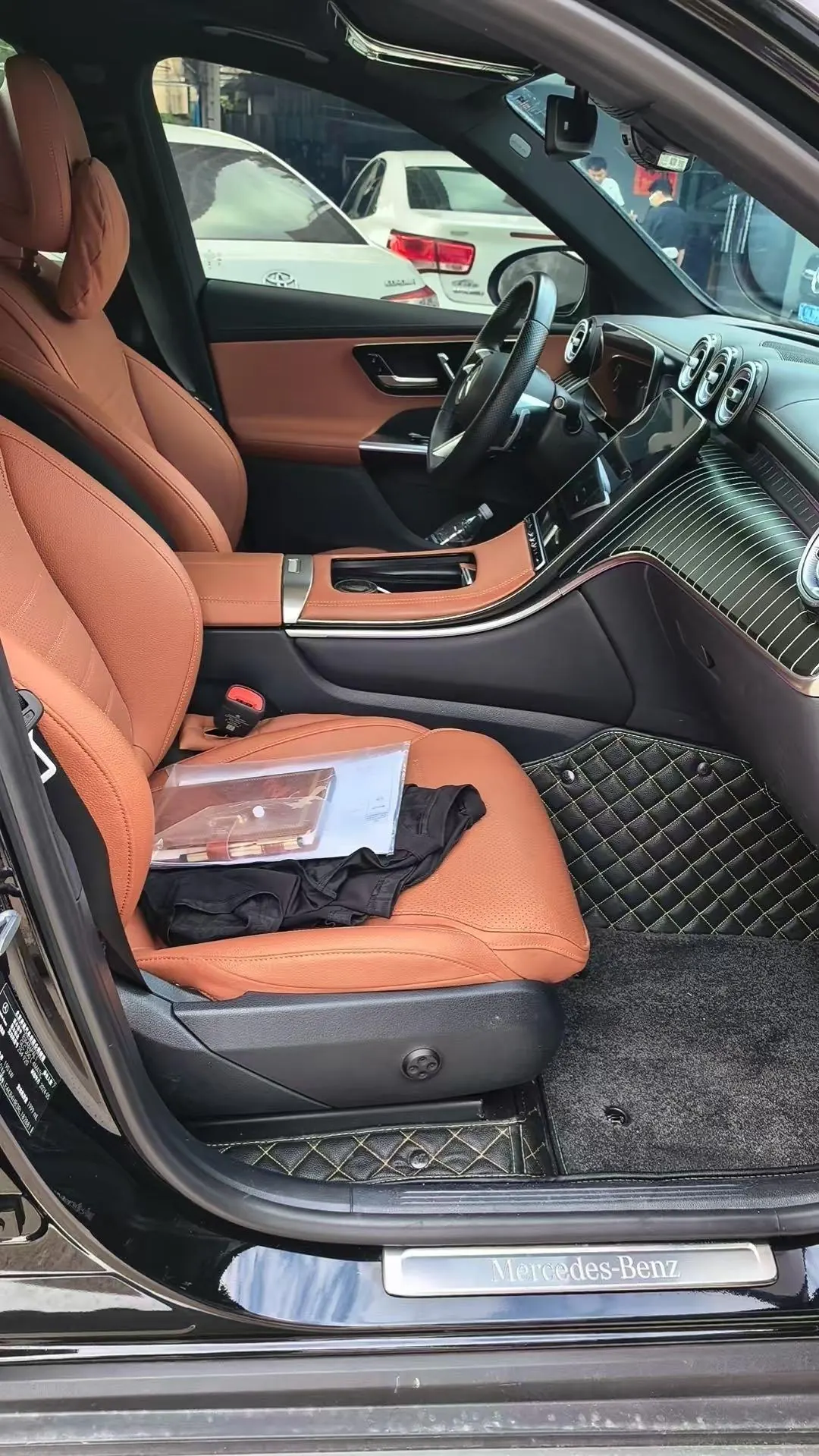 Mercedes Benz 2024 GLC 300 L 4MATIC 48V 2.0T Dynamic 7-seat (Modified) Automatic Gear 5